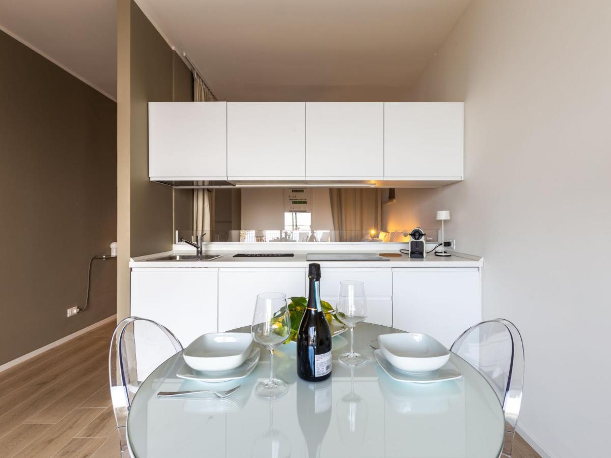 Apartment Calandre Suite By Interhome 文蒂米利亚 外观 照片
